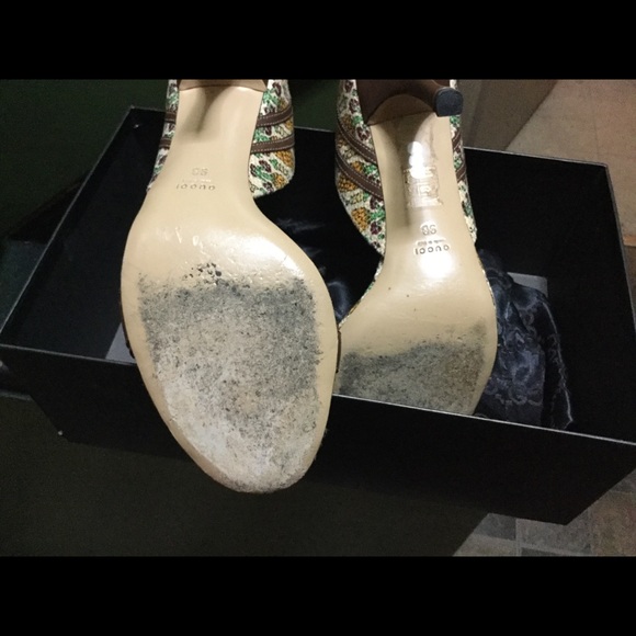 Sale💥🛍Authentic Gucci heels - Picture 4 of 5